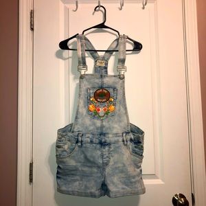 GREEN MARKET VINTAGE (Etsy) Embroidered Overalls